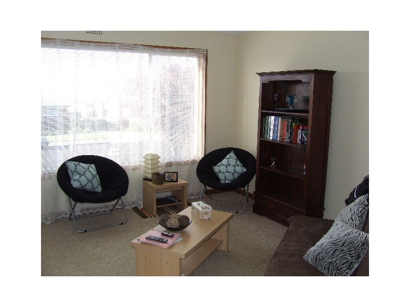 22B Curraghmore Avenue, Burnie TAS 7320