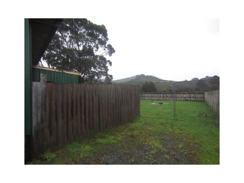13 Counsel Street, Zeehan TAS 7469