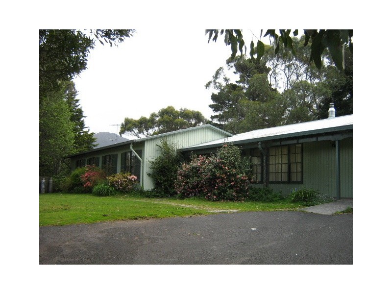 11 Fincham Street, Zeehan TAS 7469