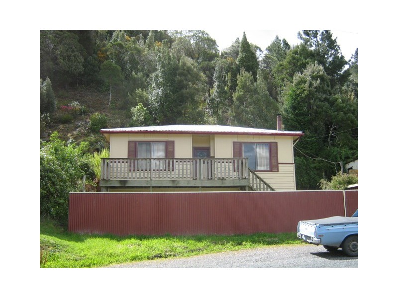 14 Urquhart Street, Queenstown TAS 7467