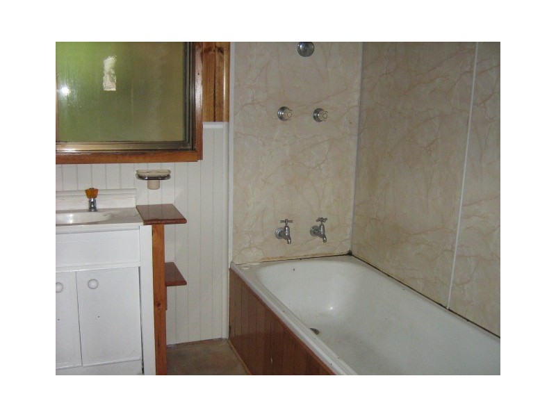 14 Urquhart Street, Queenstown TAS 7467