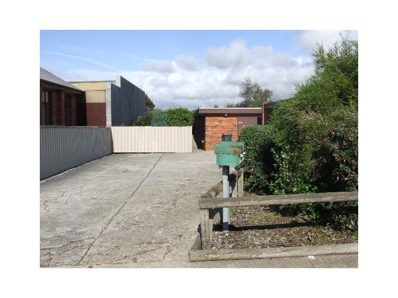 1/45 Mace Street, Burnie TAS 7320