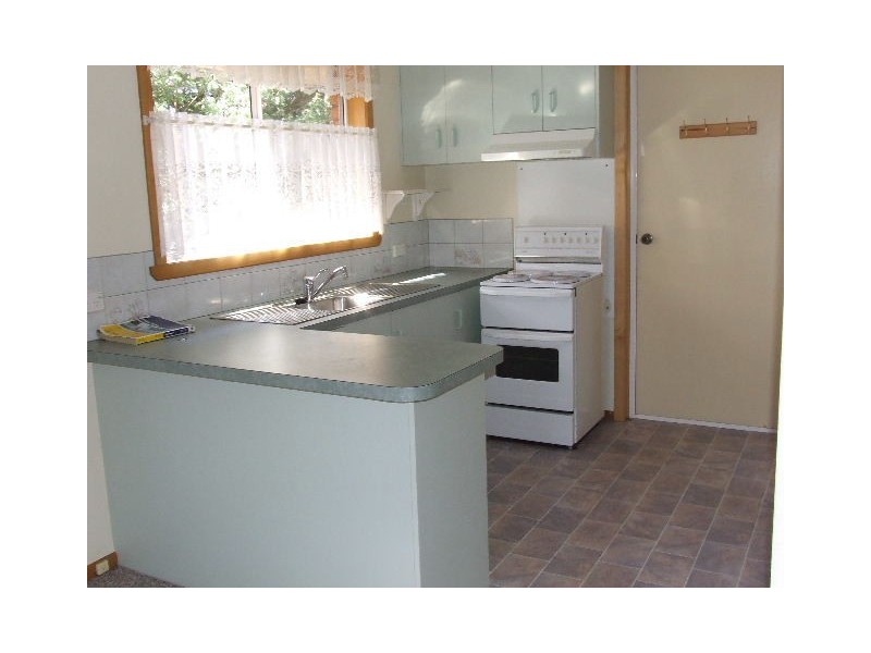 5 Sampson Street, Burnie TAS 7320