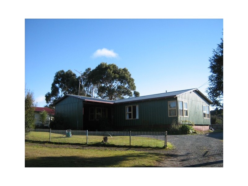 13 Counsel Street, Zeehan TAS 7469