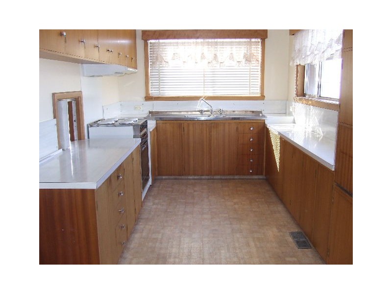 42 Wyatt Crescent, Burnie TAS 7320