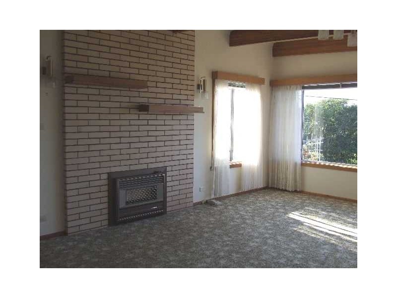 42 Wyatt Crescent, Burnie TAS 7320