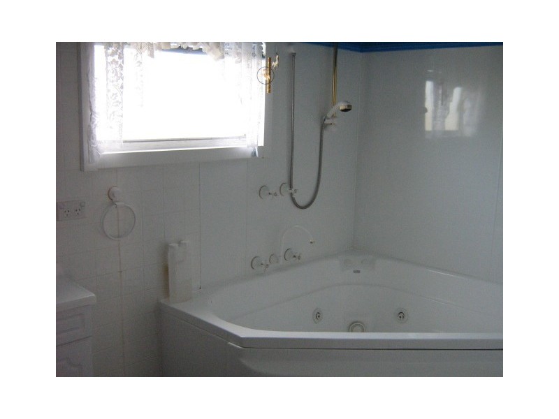 6 Blackwood Street, Zeehan TAS 7469