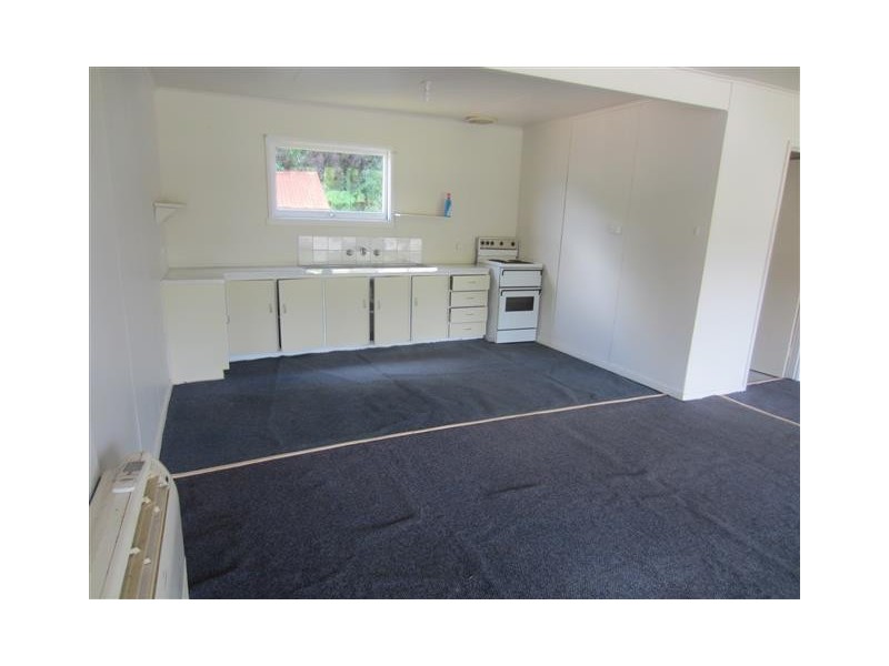 80 Esplanade, Queenstown TAS 7467