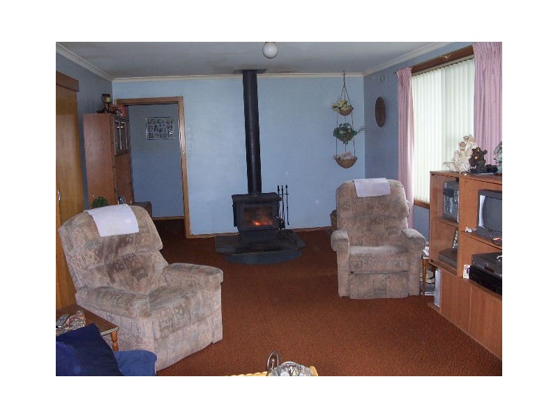 8 Collins Street, Waratah TAS 7321