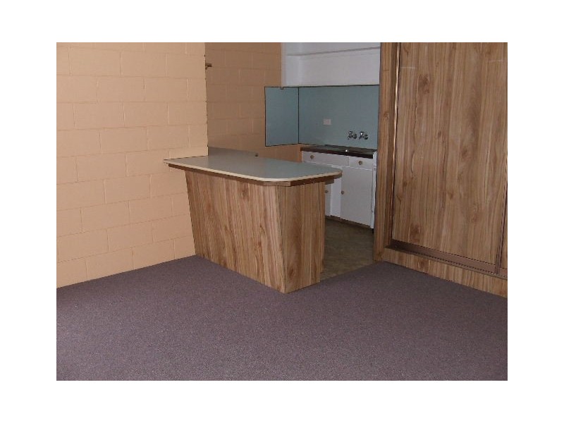 4/91A Bass Highway, Somerset TAS 7322