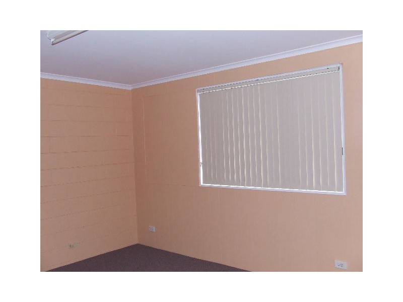 4/91A Bass Highway, Somerset TAS 7322