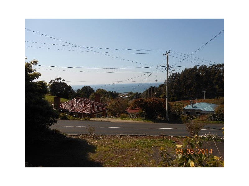 15 Aileen Crescent, Hillcrest TAS 7320