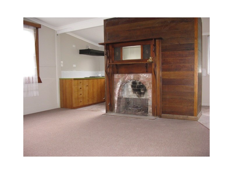 42 Esplanade, Queenstown TAS 7467