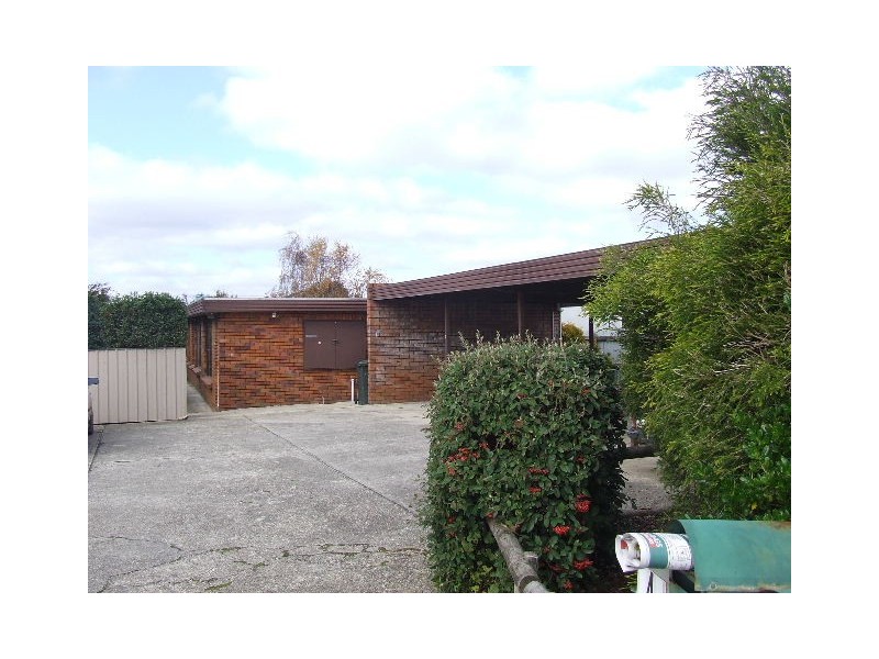 2/45 Mace Street, Burnie TAS 7320