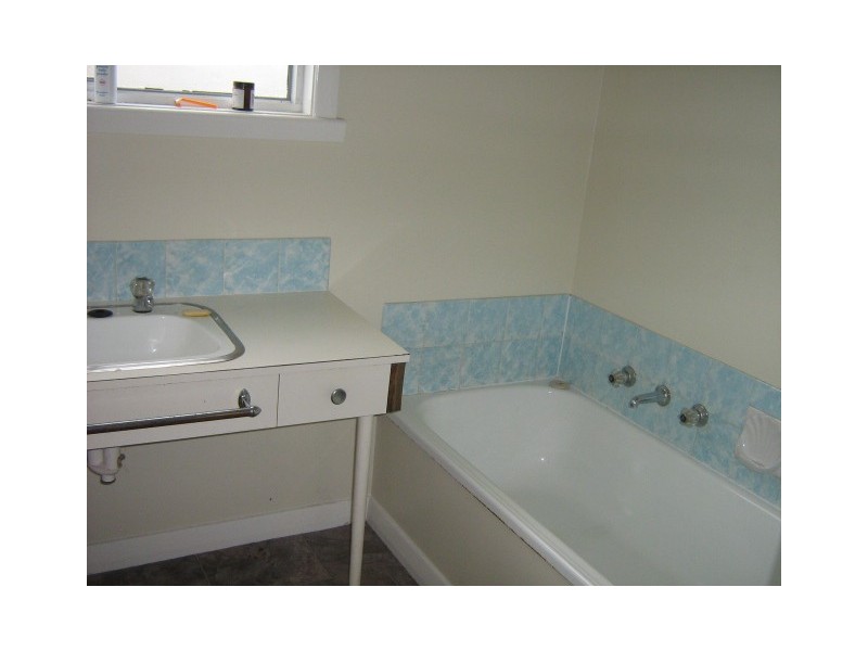 2 Austral Street, Zeehan TAS 7469