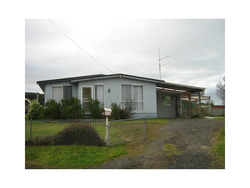 9 Comstock Court, Zeehan TAS 7469