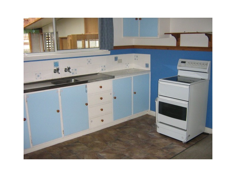 9 Comstock Court, Zeehan TAS 7469