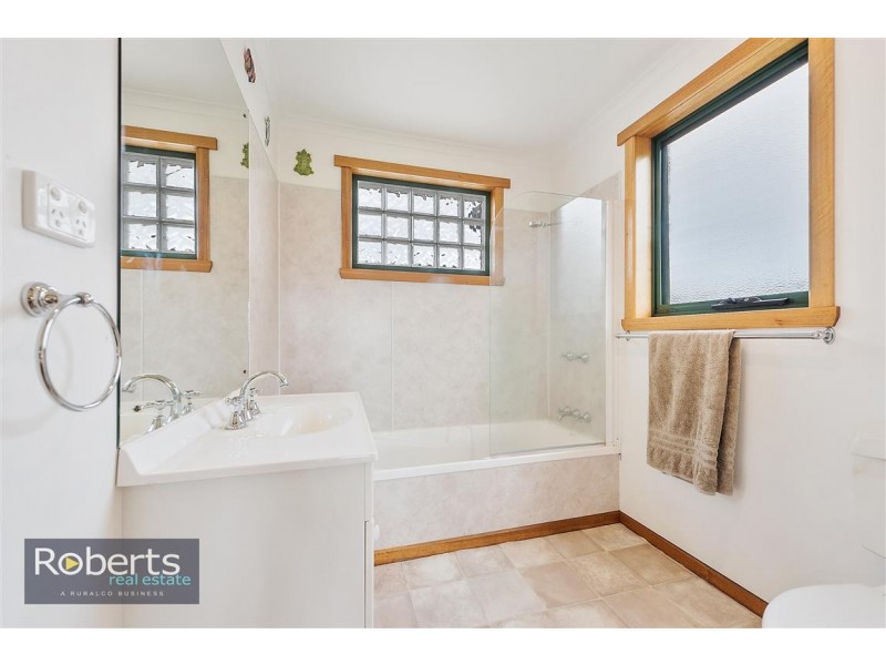 24 Smarts Hill Road, Mount Hicks TAS 7325