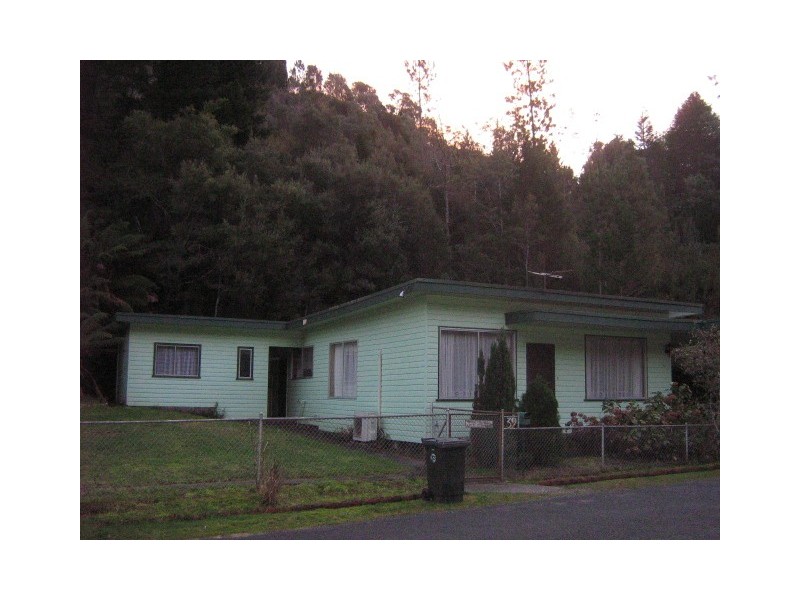 39 Preston Street, Queenstown TAS 7467