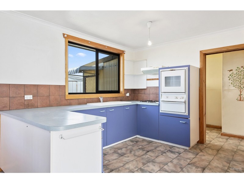 9 New Street, Somerset TAS 7322