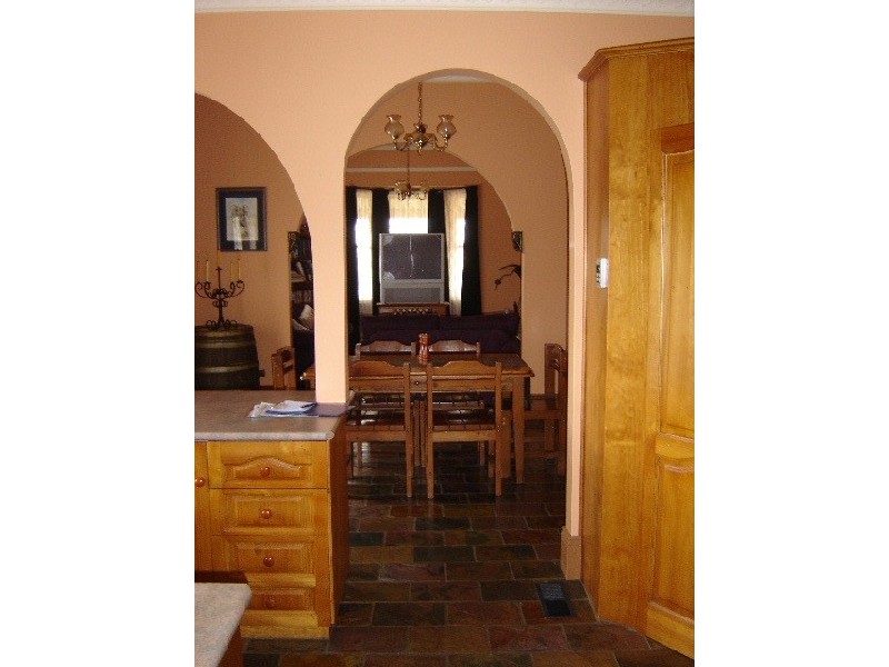 8 Monnington Street, Burnie TAS 7320