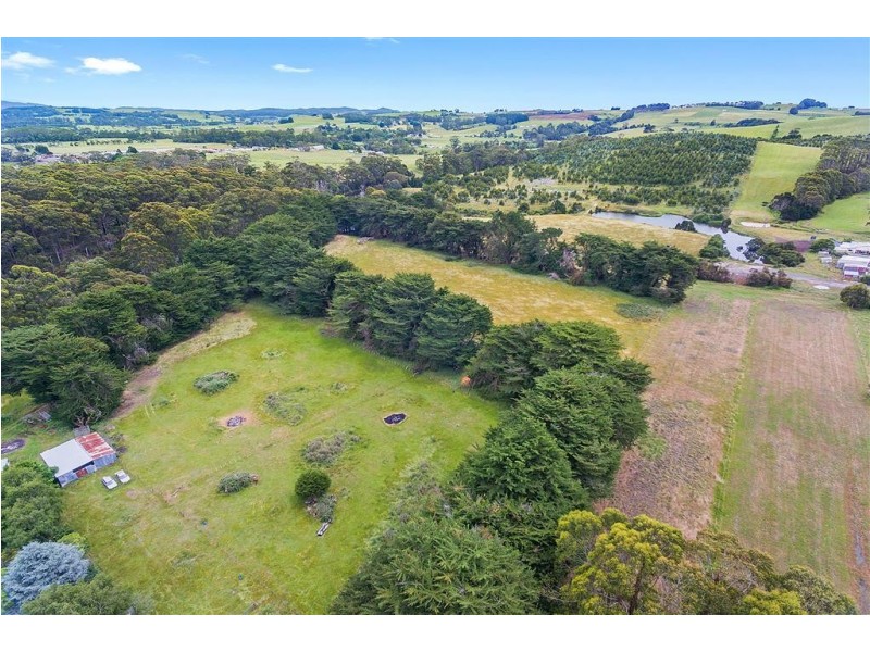 84 River Road, Wynyard TAS 7325