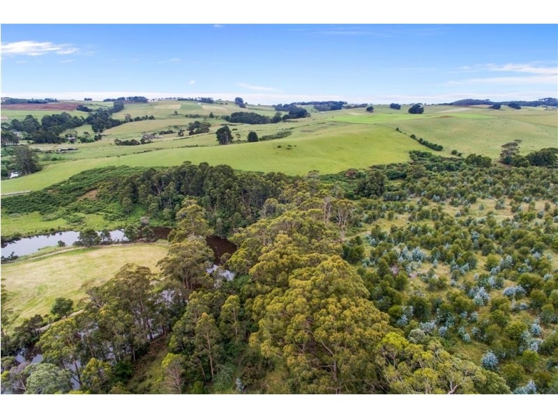 84 River Road, Wynyard TAS 7325