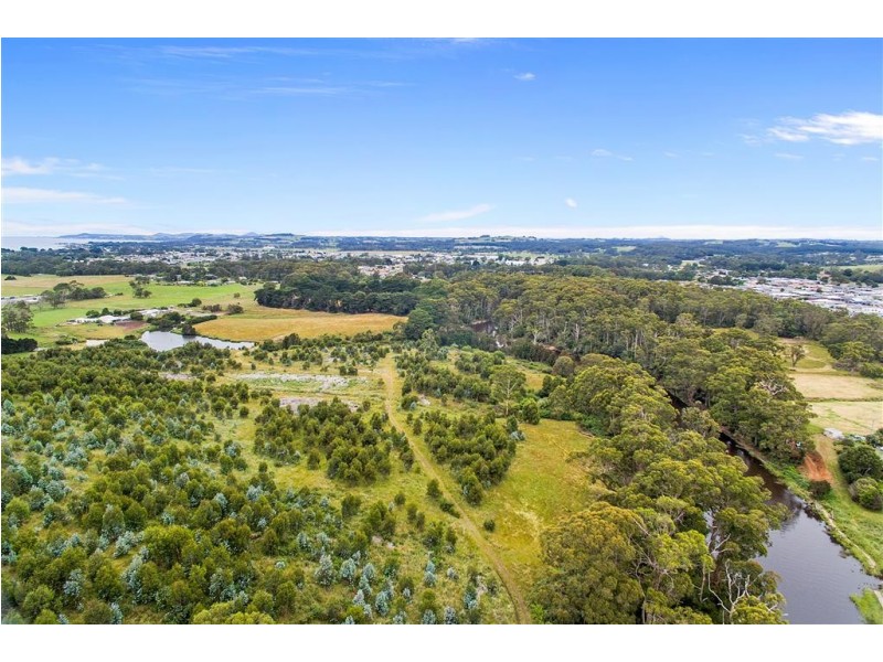 84 River Road, Wynyard TAS 7325
