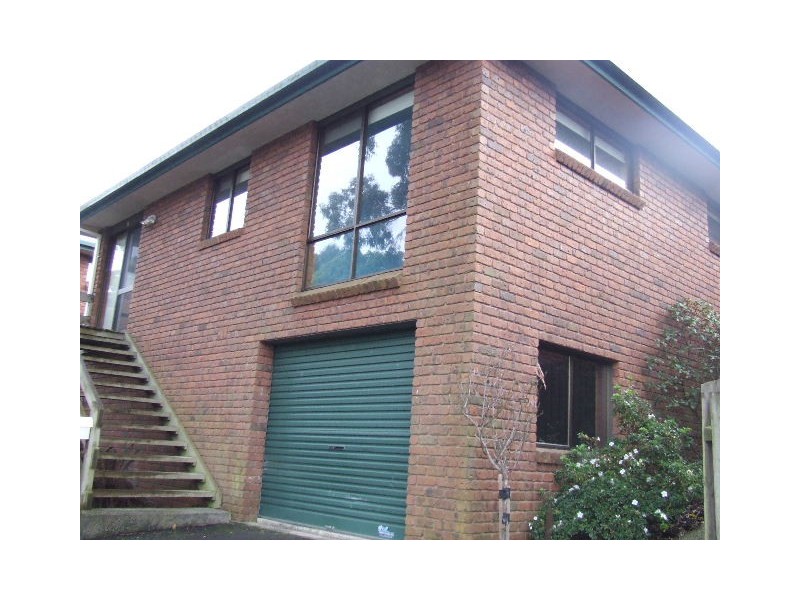 2/61 Manuka Drive, Romaine TAS 7320