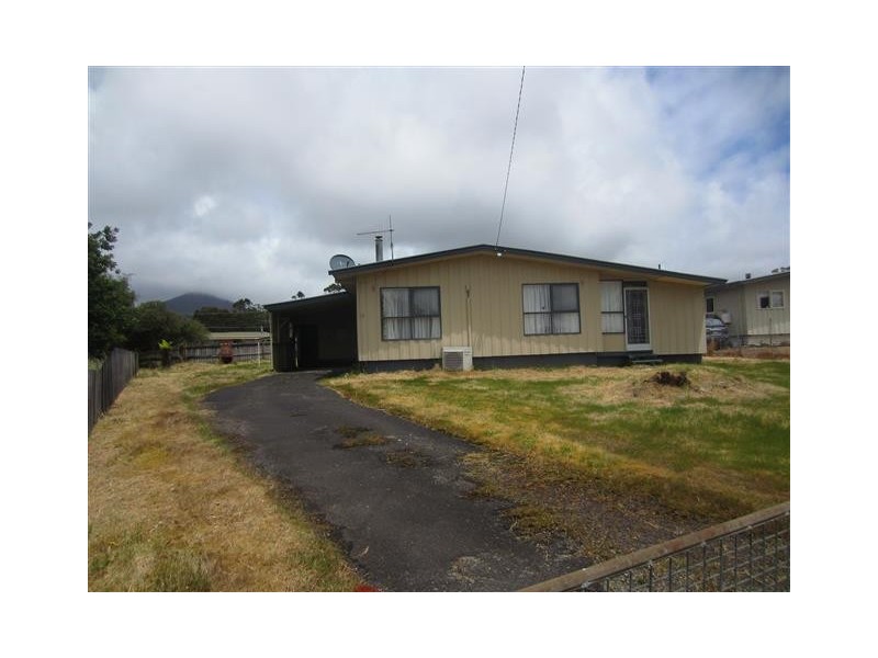 13 Westwood Street, Zeehan TAS 7469