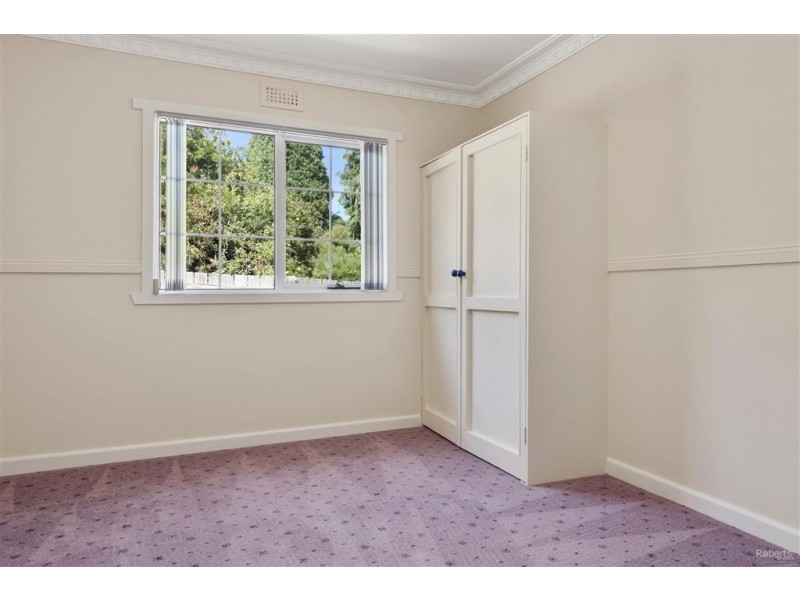 11 West Street, Upper Burnie TAS 7320