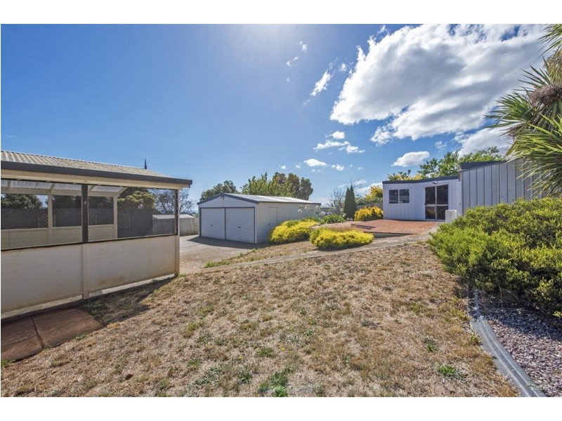11 West Street, Upper Burnie TAS 7320