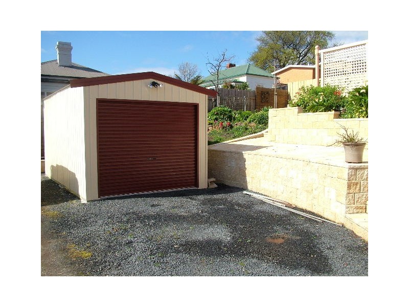 4 Charles Street, Burnie TAS 7320