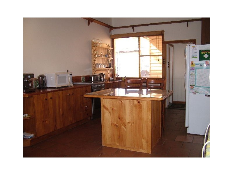 4 Charles Street, Burnie TAS 7320