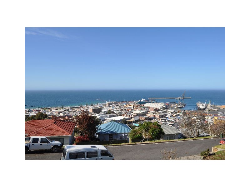 12 Randall Street, Burnie TAS 7320