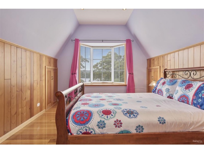 11 Frazer Street, Strahan TAS 7468