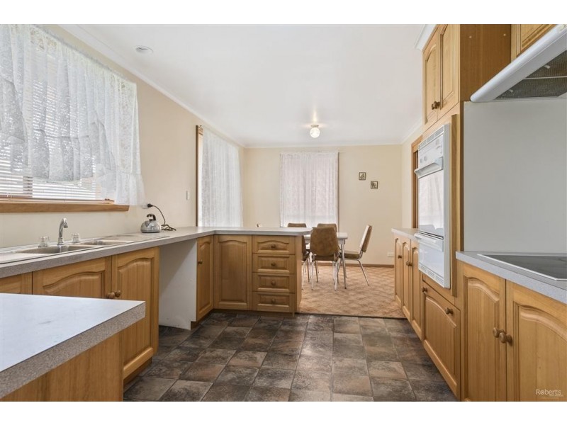 11 Herbert Street, Strahan TAS 7468