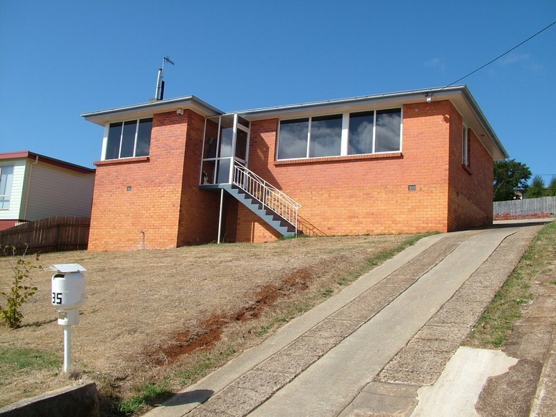 35 Ogden Street, Burnie TAS 7320