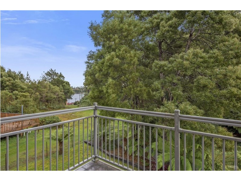 13 Green Street, Strahan TAS 7468