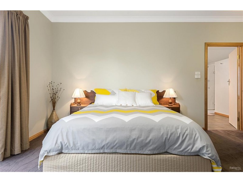 13 Green Street, Strahan TAS 7468