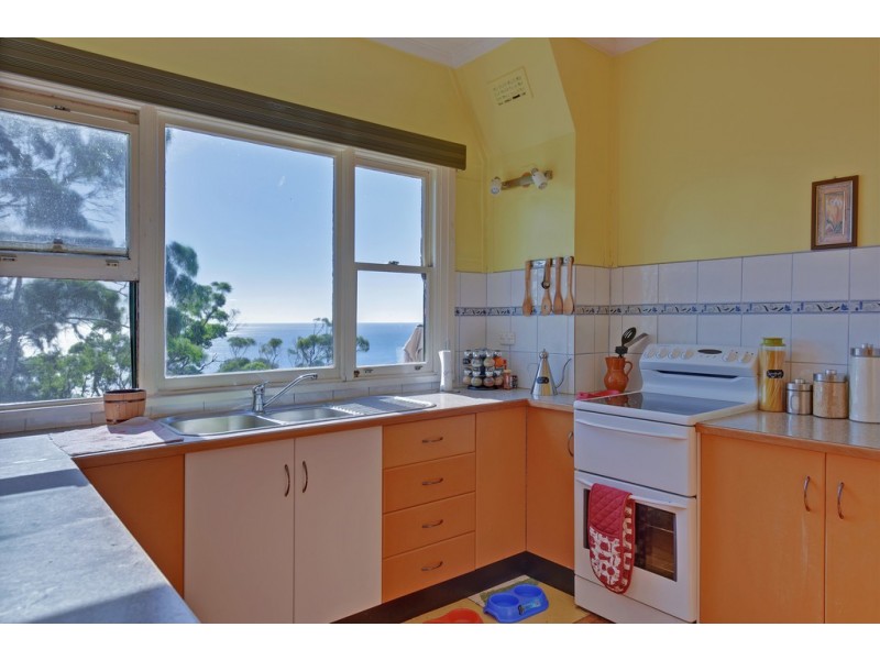20 Seaview Avenue, Parklands TAS 7320