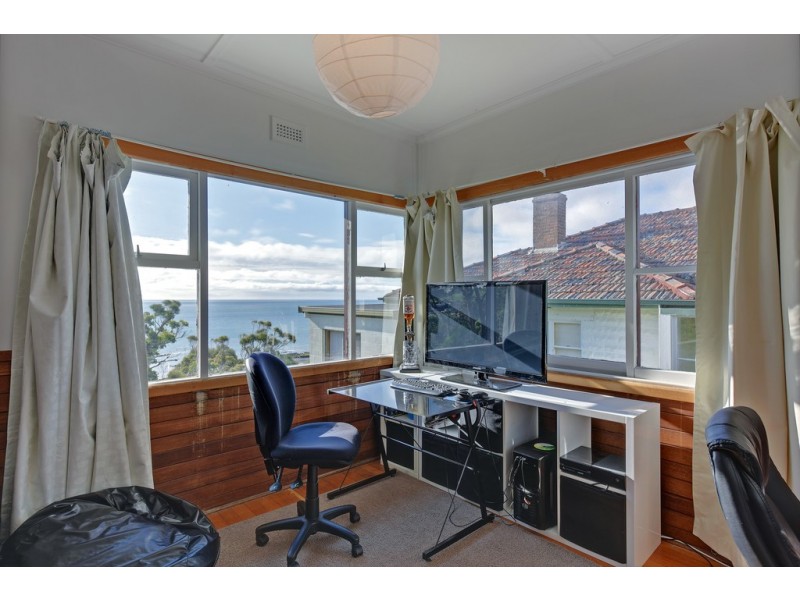 20 Seaview Avenue, Parklands TAS 7320
