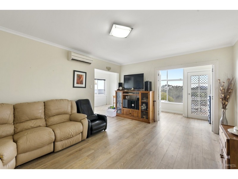 25 Mark Street, Hillcrest TAS 7320