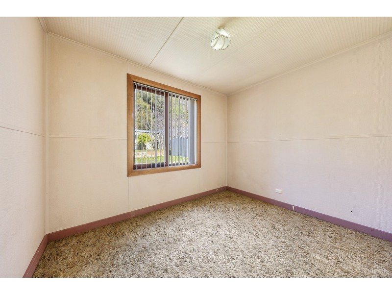 16 River Avenue East, Heybridge TAS 7316