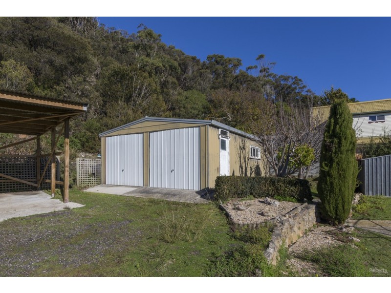 16 River Avenue East, Heybridge TAS 7316