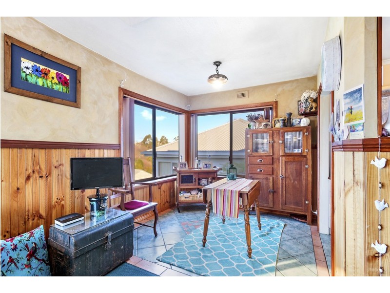 4 Cherry Street North, Hillcrest TAS 7320