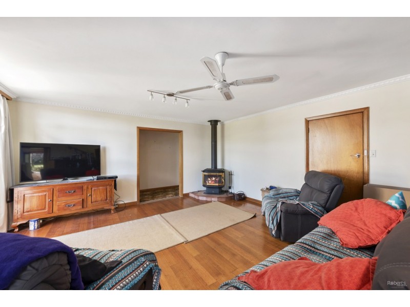 224 Lowana Road, Gunns Plains TAS 7315