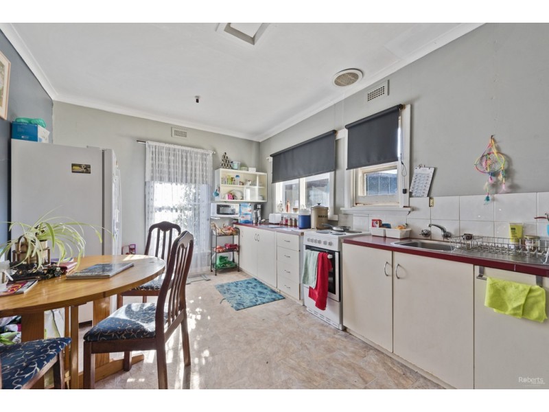 235 Murchison Highway, Somerset TAS 7322