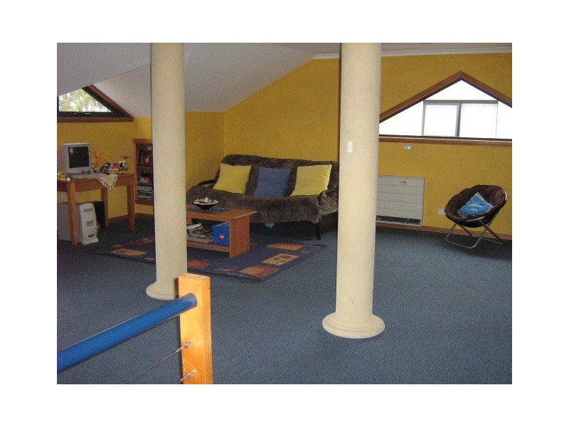 10 Charles Street, Strahan TAS 7468