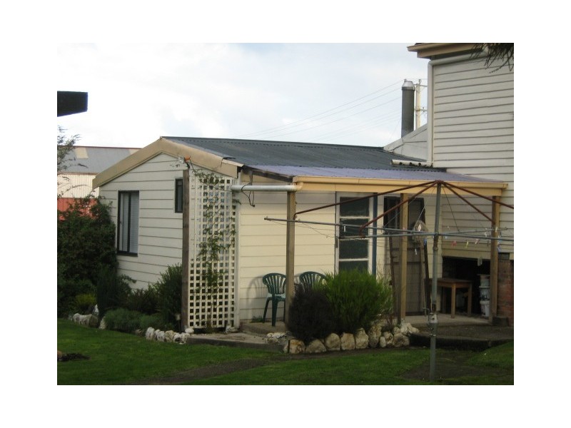 1 Smith Street, Zeehan TAS 7469